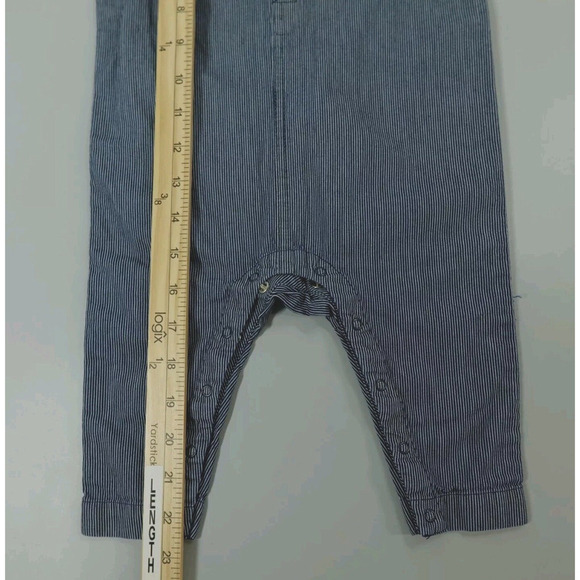 2 Tea Collection Railroad Romper Jumpsuit Baby 9-12 Month Boy Girl Blue Striped - Picture 13 of 13